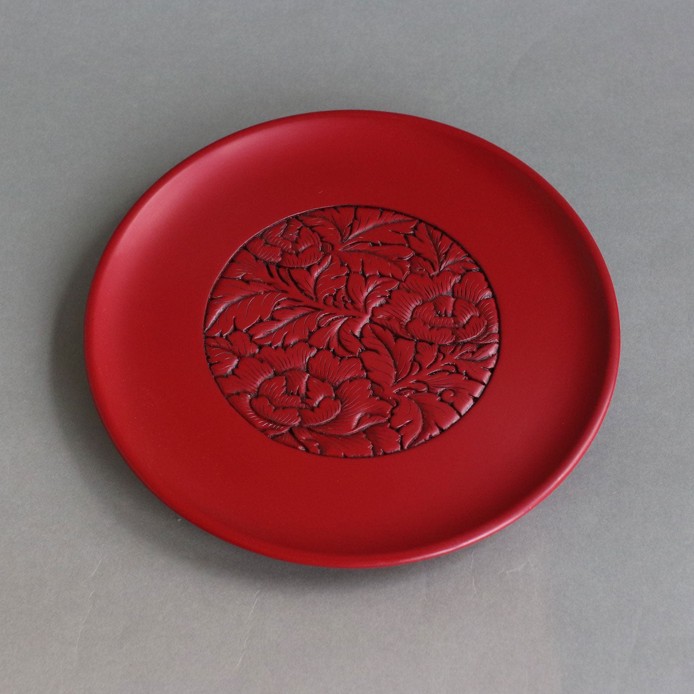 "Marubotan" Carved Lacquer Round Tray (7-sun)